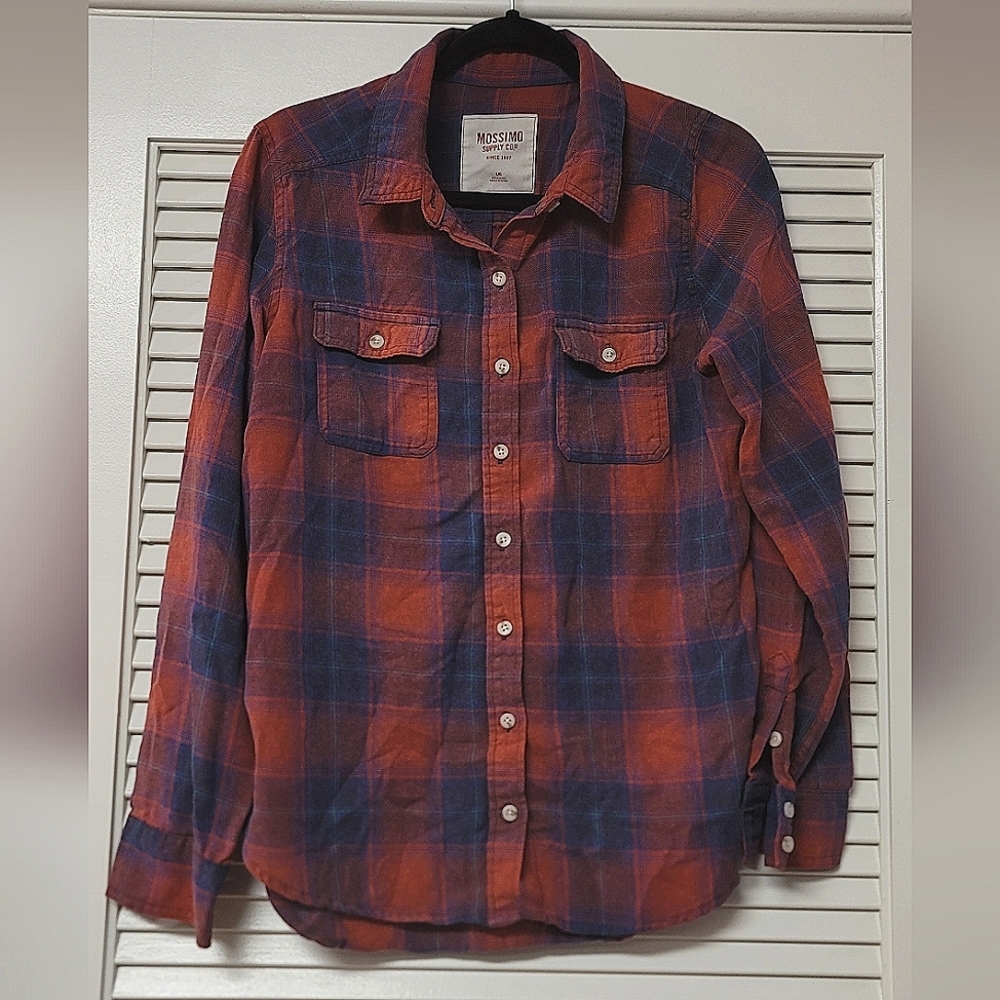 Mossimo Supply Co - Plaid  Long-Sleeve Button Shirt With Pockets